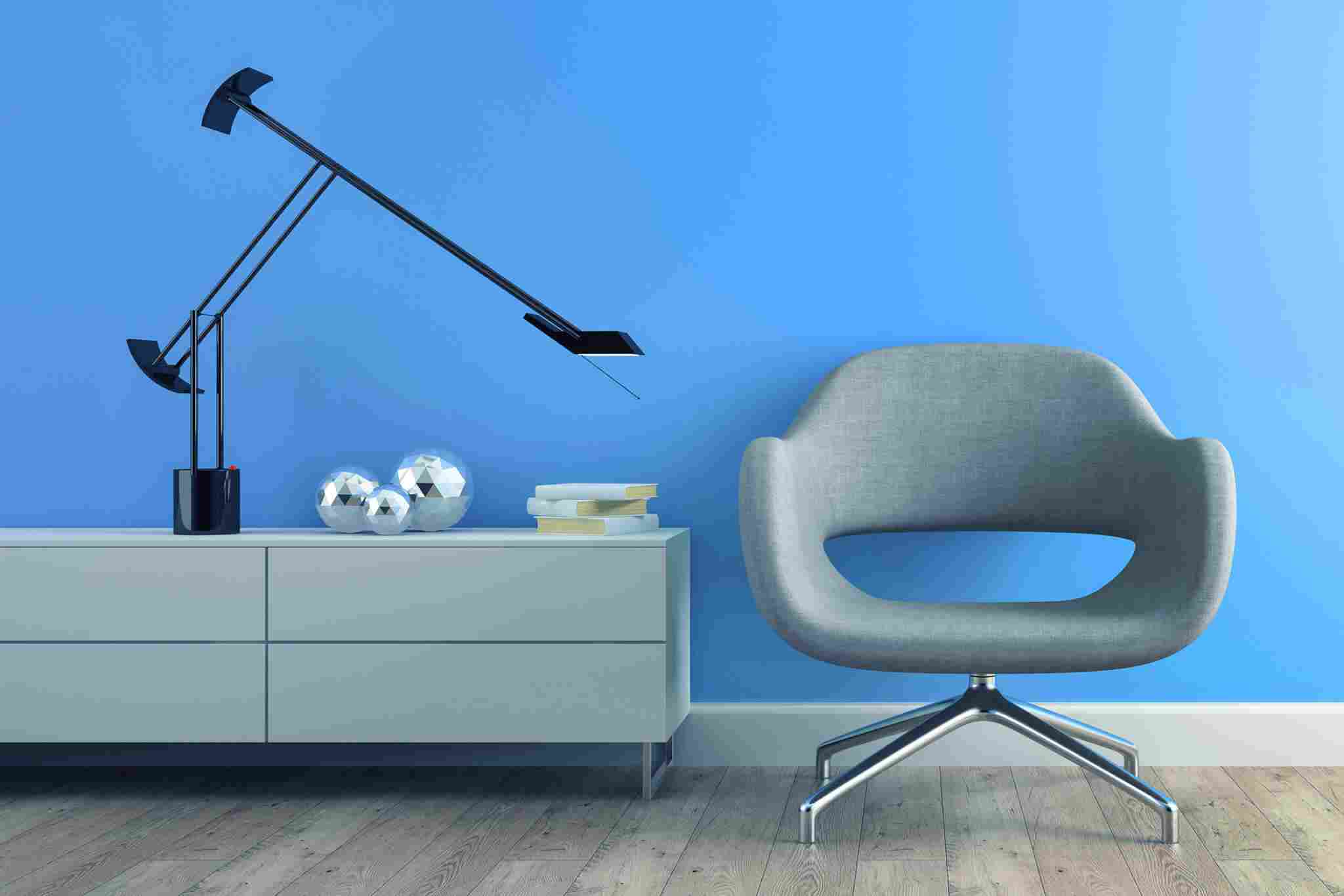 http://www.treelogy.it/wp-content/uploads/2017/05/image-chair-blue-wall.jpg