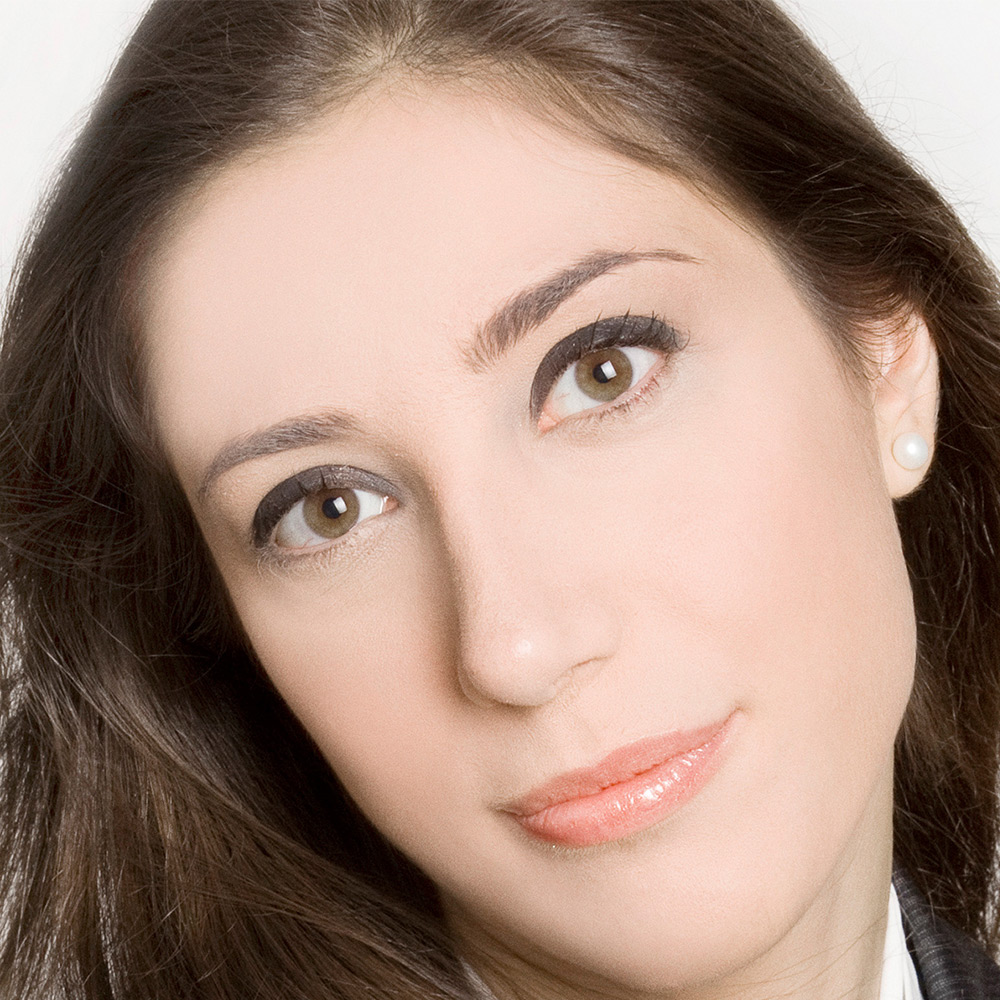 http://www.treelogy.it/wp-content/uploads/2017/12/francesca-2-colore-1000x1000-web.jpg